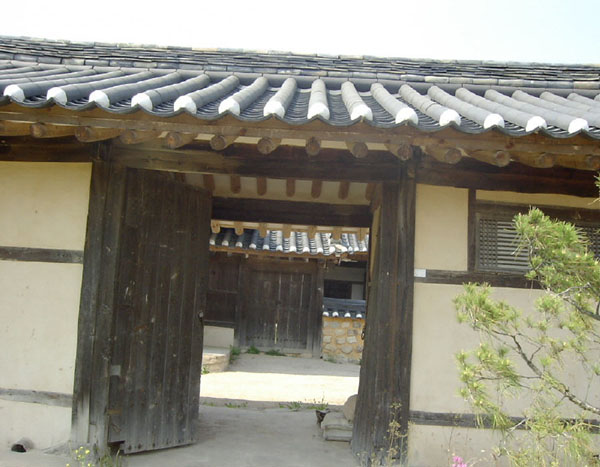 ankim04-9p.jpg